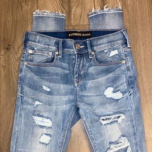 Express Women’s Distressed Jeans